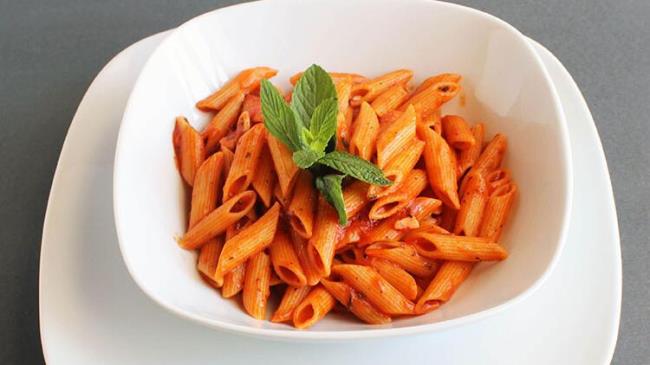 PENNE ARABİATTA  300₺