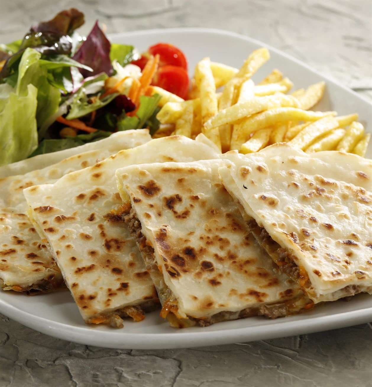 SUCUKLU KAŞARLI GÖZLEME 320₺